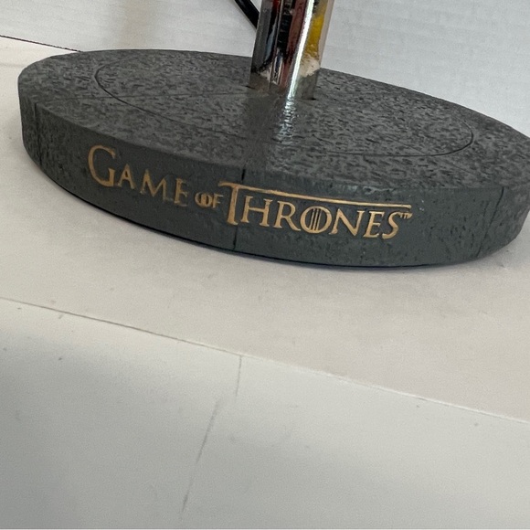 Rare HBO Game Of Thrones Lamp - Picture 4 of 14